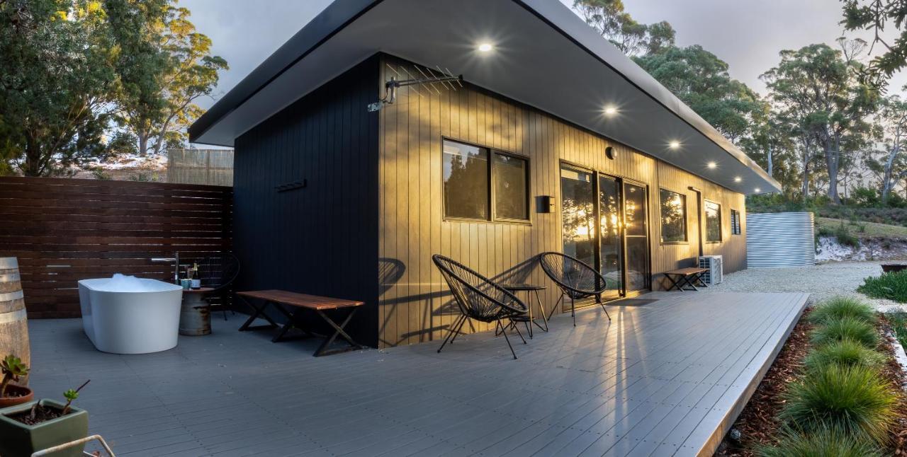 Blyth Retreat, Bruny Island Villa Simpsons Bay ภายนอก รูปภาพ