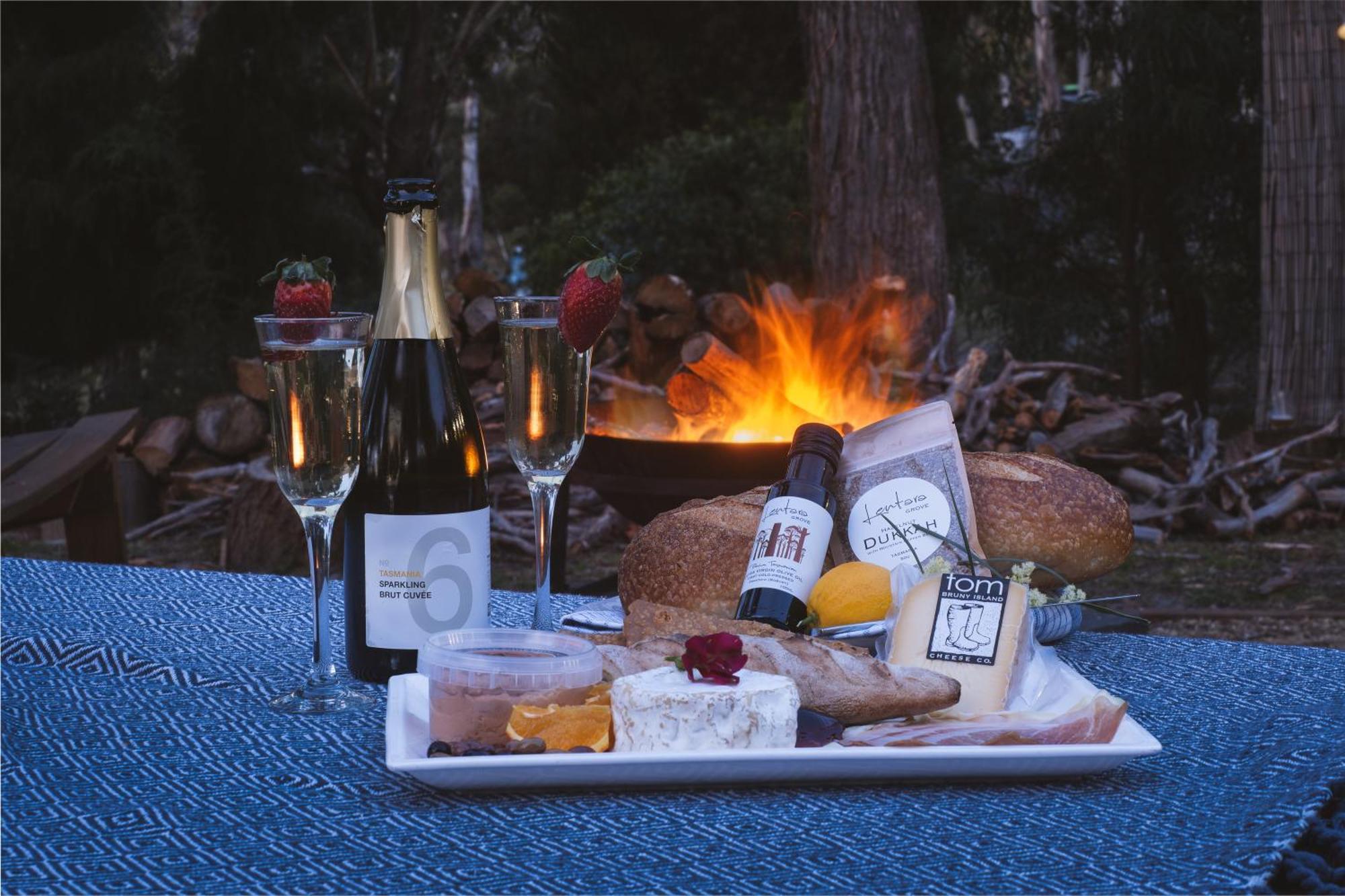Blyth Retreat, Bruny Island Villa Simpsons Bay ภายนอก รูปภาพ